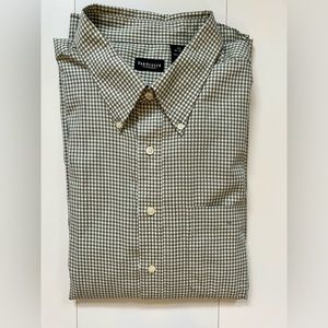 VAN HEUSEN LONG SLEEVE 100% COTTON DRESS SHIRT XXL